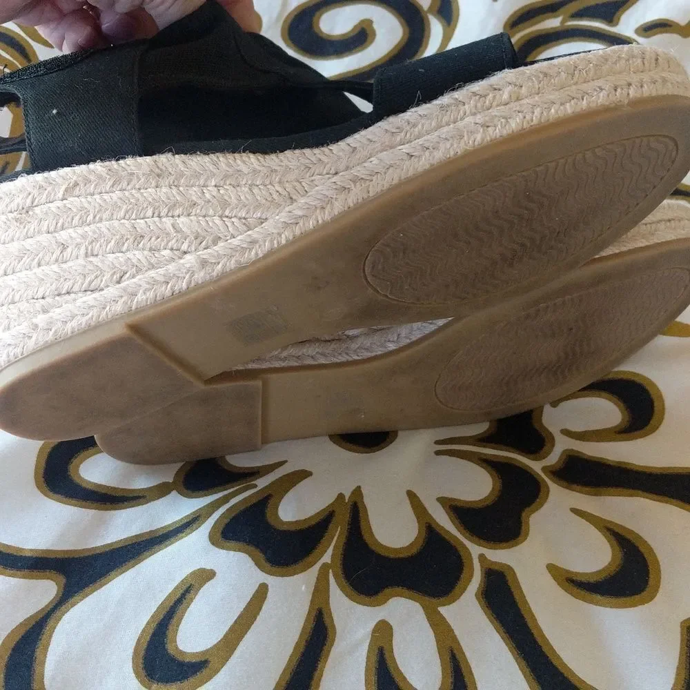 Moda Spana Kara Espadrilles